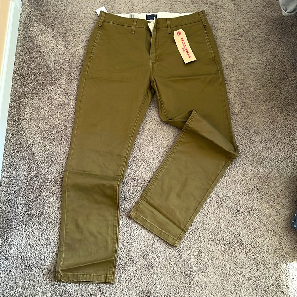 Levi’s khaki chino pants